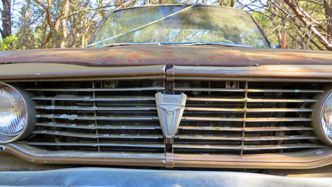 Old Toyoyta grill and emblem