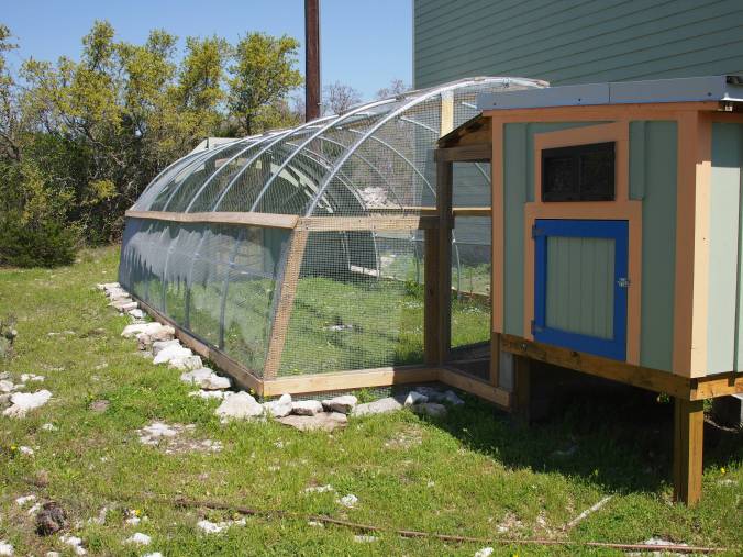 Side view of new coop and run