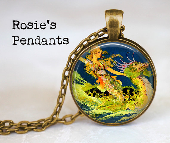 Rosiespendants vintage mermaid sea dragon